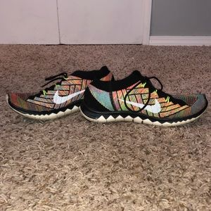 Nike barefoot running shoes